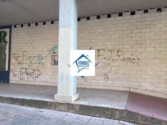 Local commercial dans Cáceres, Cáceres à louer - Photo de l’immeuble – Image 2 sur 6