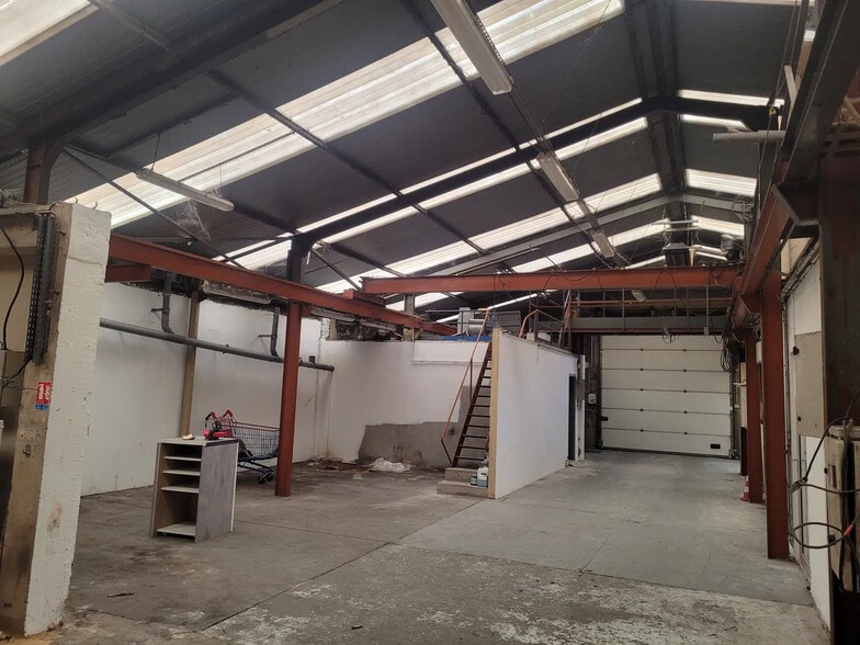 7 Rue Marcel Miquel, Issy-les-Moulineaux à vendre - Photo de l’immeuble – Image 2 sur 8