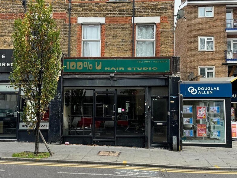 129 Hoe St, Londres à louer - Photo de l’immeuble – Image 1 sur 7