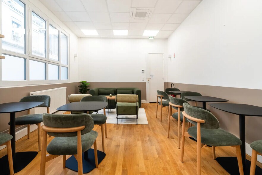 15 Avenue Carnot, Paris à louer - Photo de l’immeuble – Image 3 sur 15