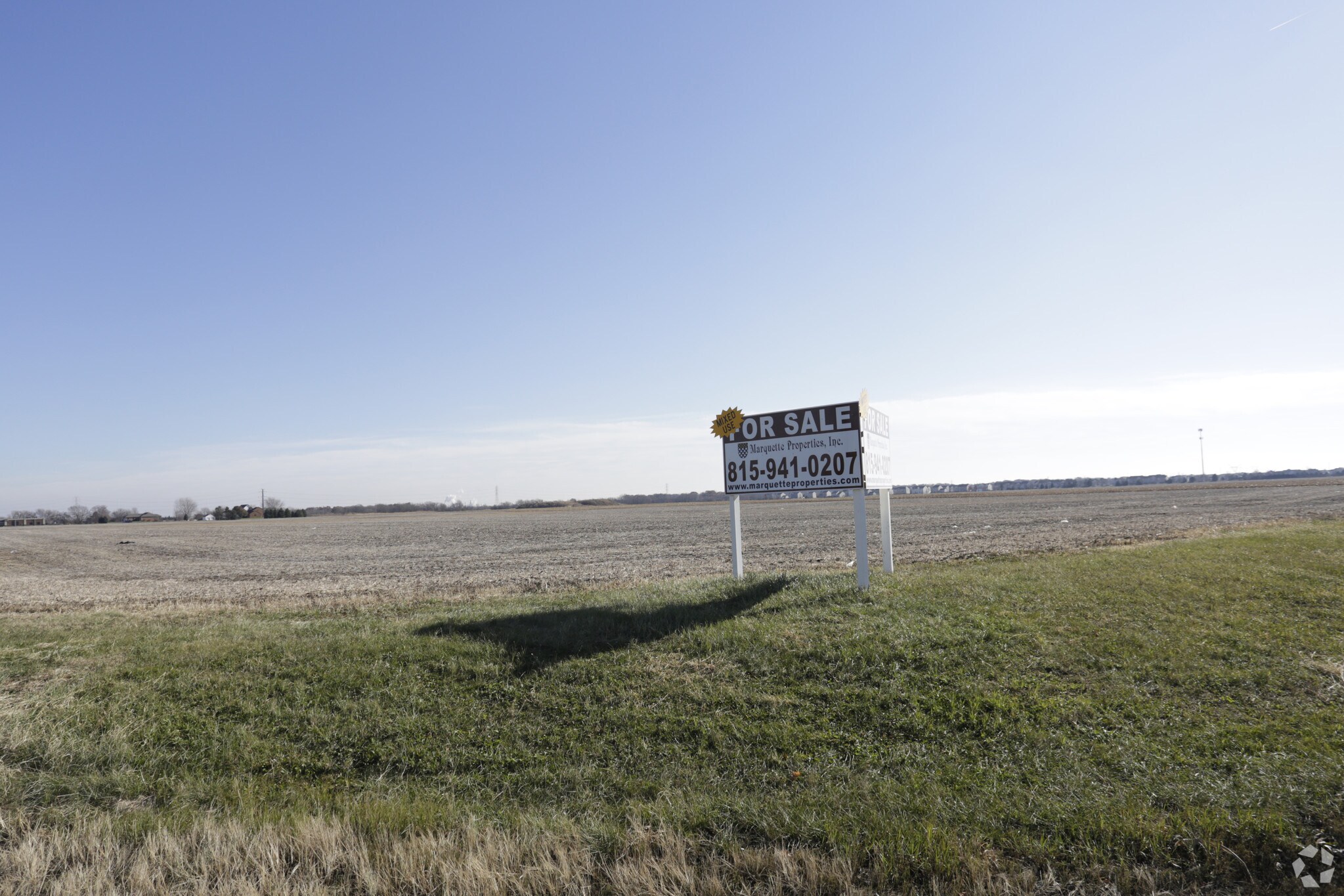 McEvilly, Minooka, IL à vendre Photo principale– Image 1 sur 8
