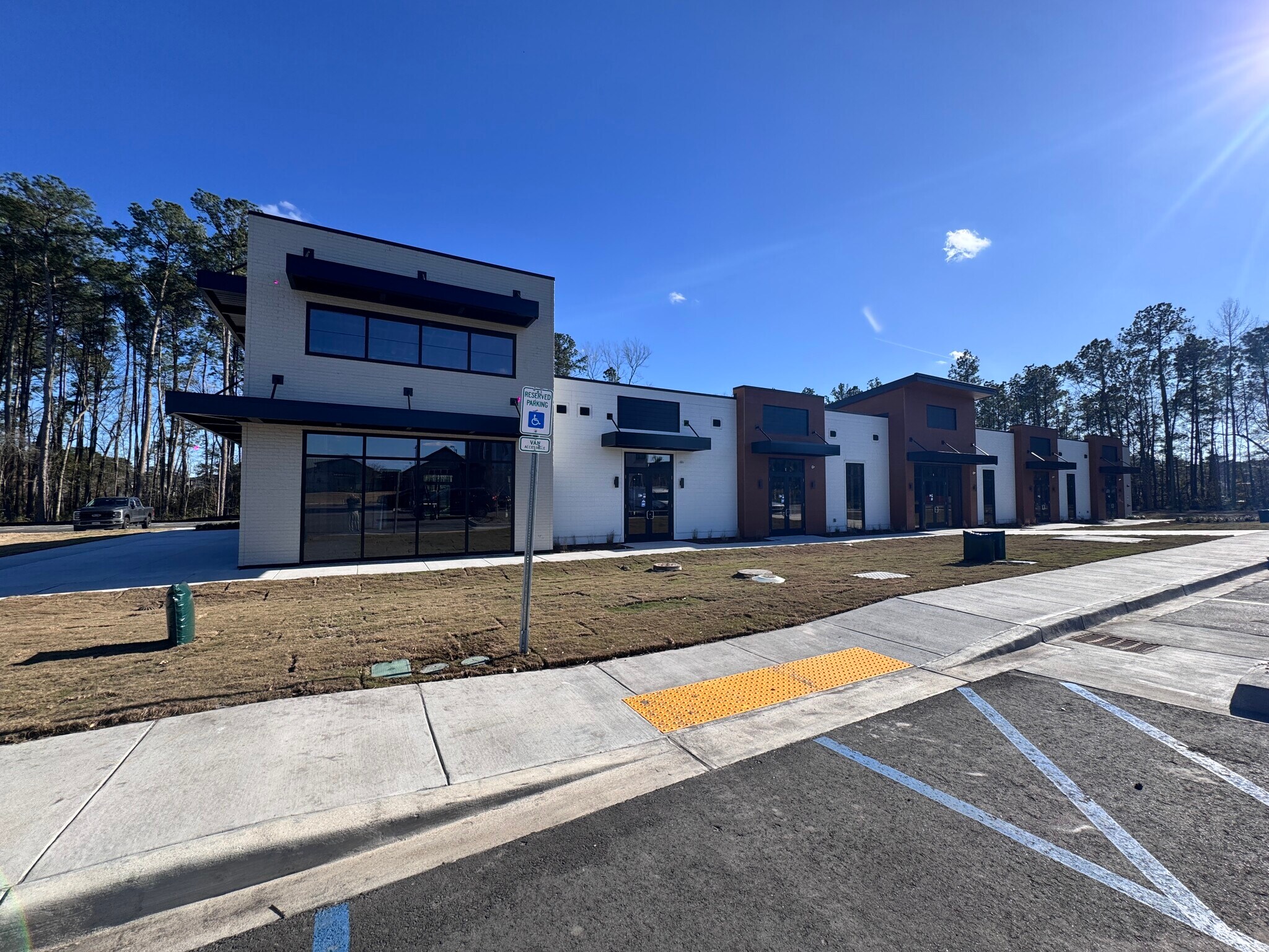 110 N Gosling Way, Summerville, SC à louer Photo principale– Image 1 sur 7