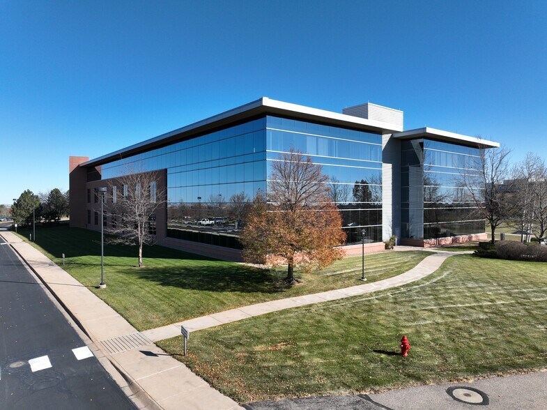 1557 Promontory Cir, Greeley, CO à vendre – Image 2 sur 10