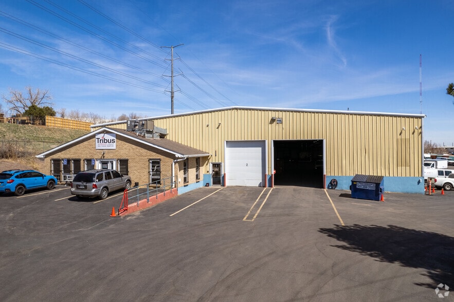 1221 E 56th Ave, Denver, CO à vendre - Photo principale – Image 1 sur 9