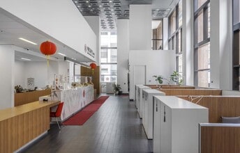 151 Yonge St, Toronto, ON à louer Photo intérieure– Image 2 sur 8