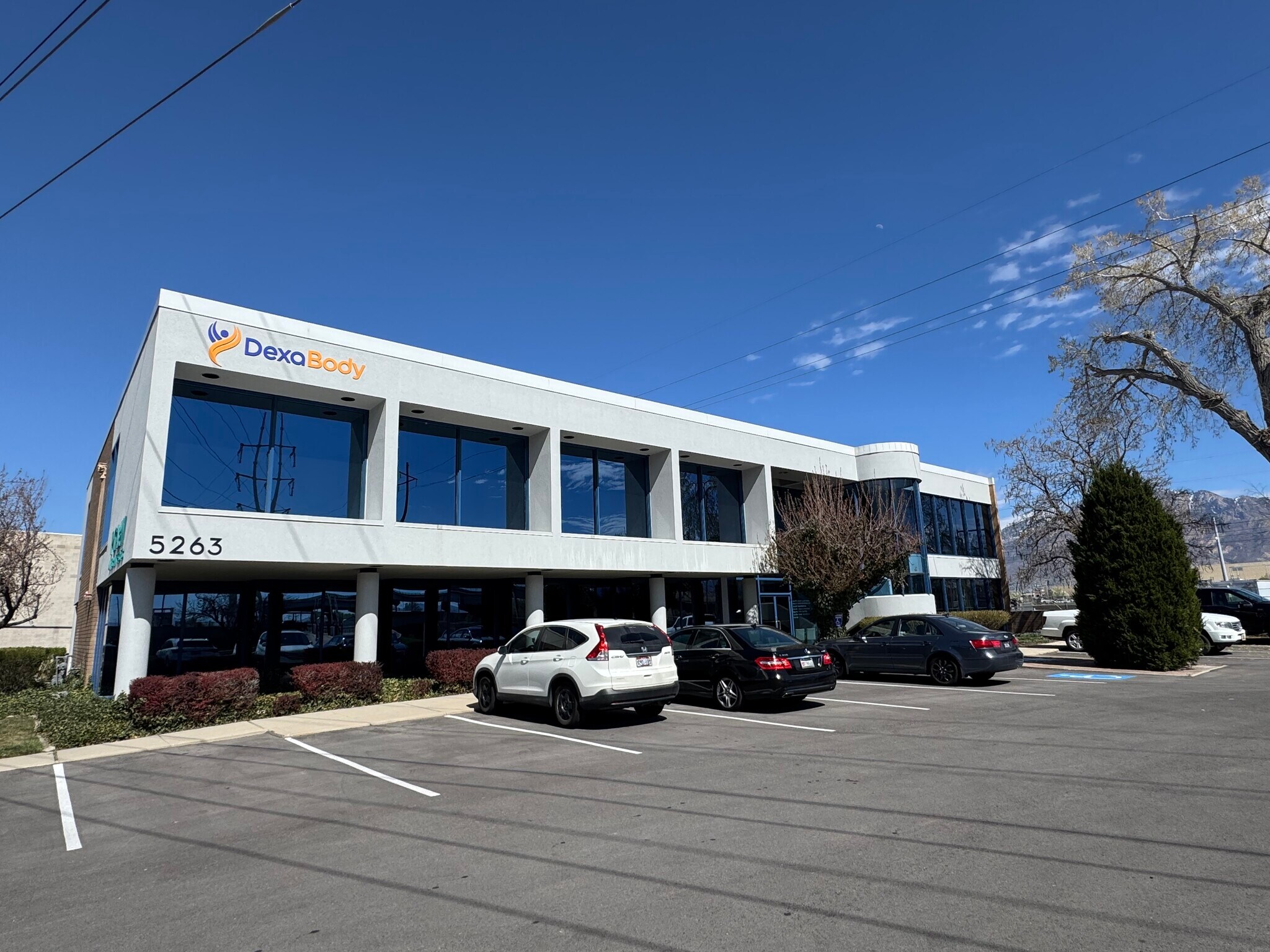 5263 Commerce Dr, Murray, UT à louer Photo intérieure– Image 1 sur 17