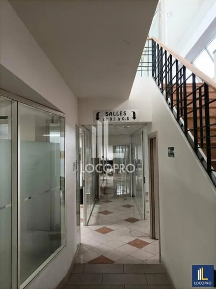 Local commercial dans Nice à vendre - Photo de l’immeuble – Image 1 sur 10