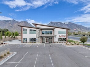 11020 N 5500 W, Highland, UT à louer Photo de l’immeuble– Image 1 sur 10