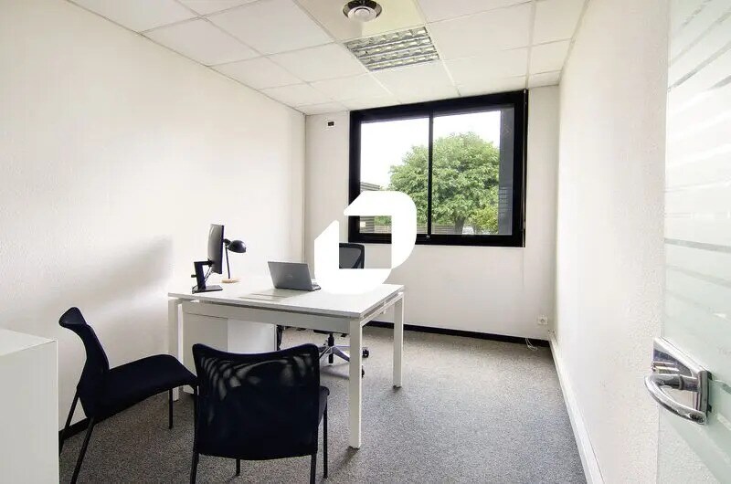 Bureau dans Cenon à louer - Photo intérieure – Image 3 sur 6