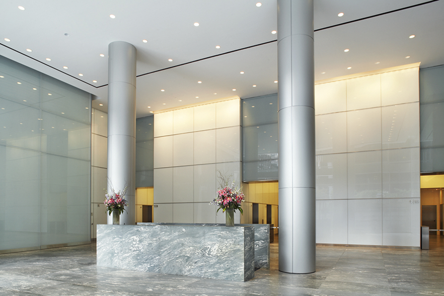 100 Park Ave, New York, NY à louer - Hall d’entrée – Image 3 sur 21