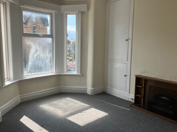 10A The Crescent, Lytham St Annes à louer Photo intérieure– Image 1 sur 4