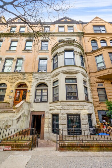 46 W 87th St, New York, NY à vendre - Photo de l’immeuble – Image 1 sur 16