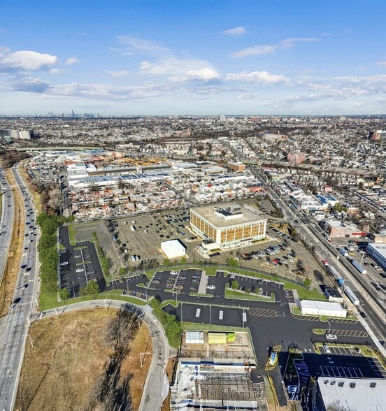 160-66 Rockaway Blvd, Jamaica, NY à louer - Aérien – Image 2 sur 3