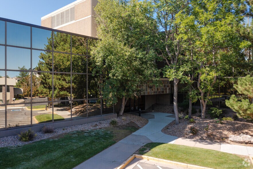 7995 E Prentice Ave, Greenwood Village, CO à vendre - Photo de l’immeuble – Image 3 sur 4