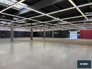 Plus de détails pour Local commercial à louer