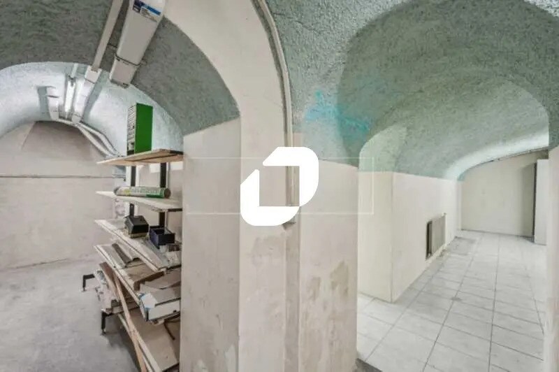 Bureau dans Paris à vendre - Photo de l’immeuble – Image 3 sur 13