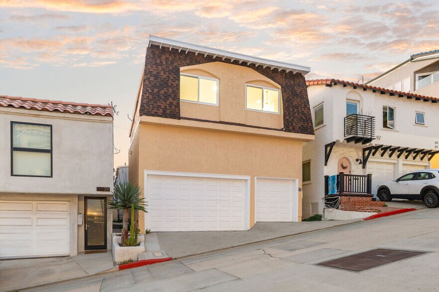 217 43rd St, Manhattan Beach, CA à vendre - Photo de l’immeuble – Image 3 sur 28