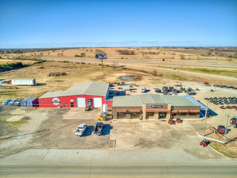 2238 N Broadway St, Checotah, OK à louer - Photo principale – Image 1 sur 18