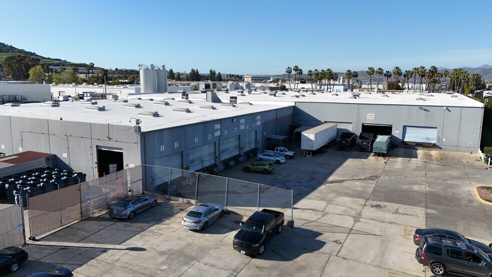 1588 N Marshall Ave, El Cajon, CA à vendre - Photo de l’immeuble – Image 2 sur 4