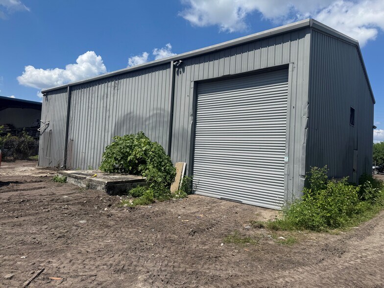 3110 38th St, Orlando, FL à louer - Photo de l’immeuble – Image 3 sur 9