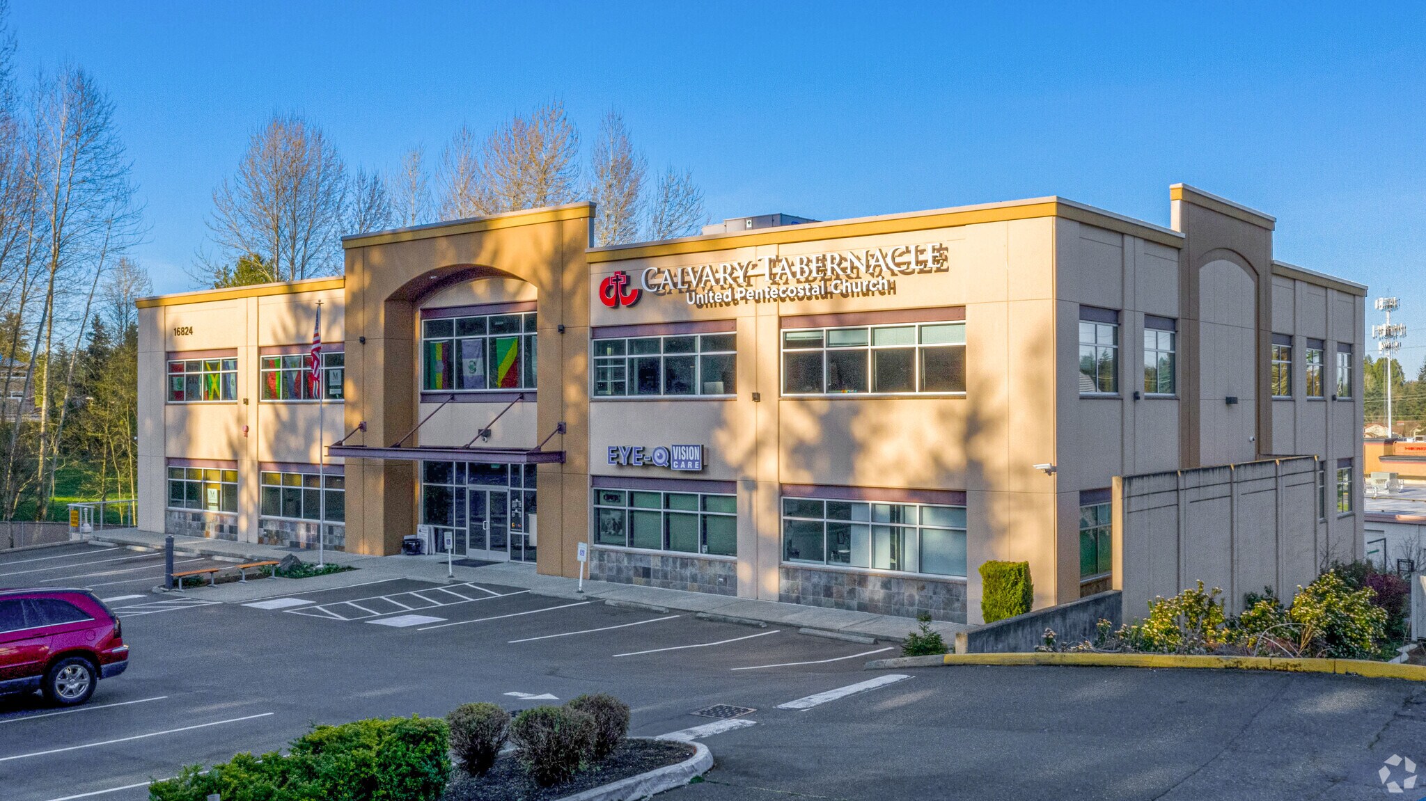 16824 44th Ave W, Lynnwood, WA à louer Photo principale– Image 1 sur 7