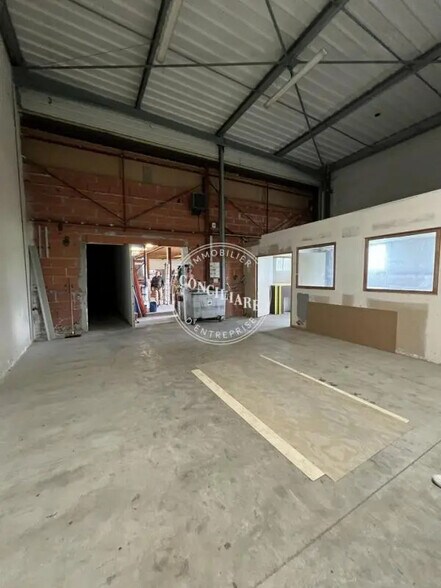 Industriel/Logistique dans Toulouse à louer - Photo de l’immeuble – Image 2 sur 5