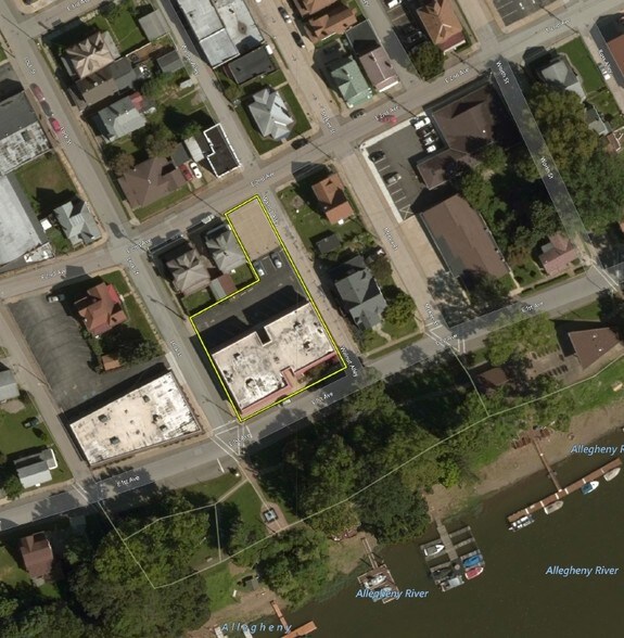 301 E 1st Ave, Tarentum, PA à louer - Aérien – Image 3 sur 4
