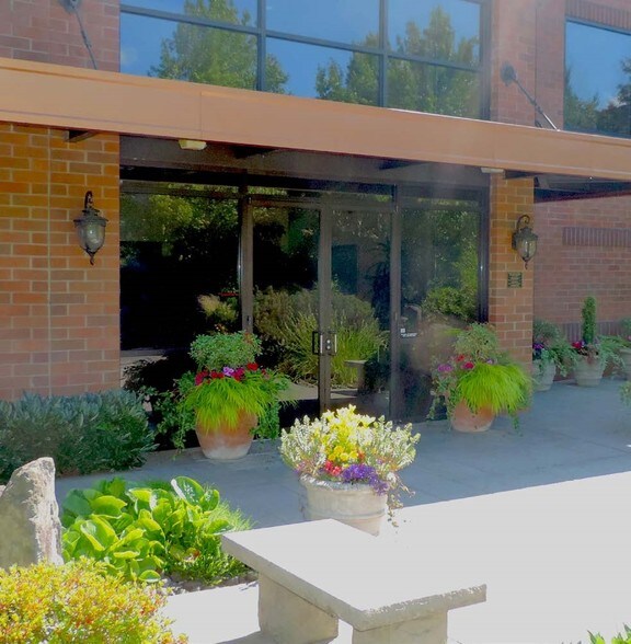 625 4th Ave, Kirkland, WA à louer - Photo de l’immeuble – Image 3 sur 8