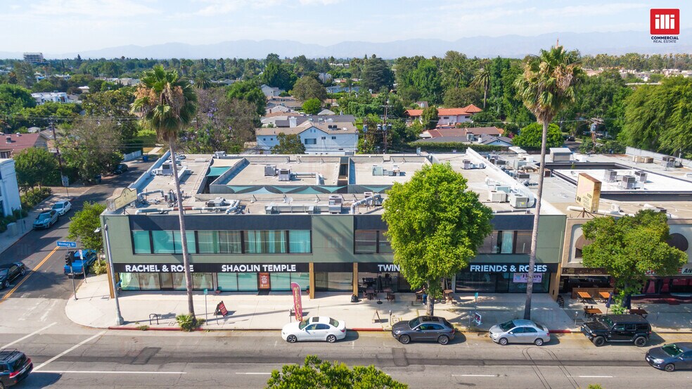 13455 Ventura Blvd, Sherman Oaks, CA à louer - Photo de l’immeuble – Image 3 sur 9