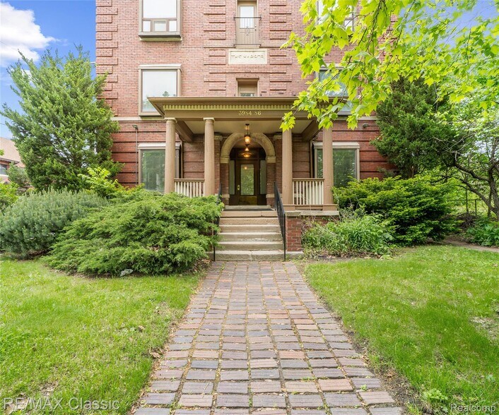 3984 Commonwealth St, Detroit, MI à vendre - Photo de l’immeuble – Image 2 sur 13