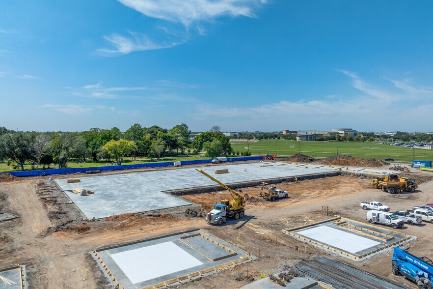 13527 Stafford Rd, Stafford, TX à vendre - Photo principale – Image 1 sur 3