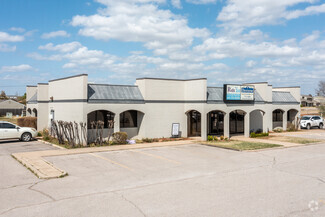 Plus de détails pour 12516 N May Ave, Oklahoma City, OK - Bureau/Local commercial à louer