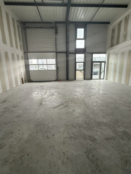 7 Rue Montgolfier, Sainte-Croix-en-Plaine à louer - Photo de l’immeuble – Image 1 sur 8