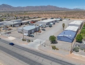 10893 Dyer St, El Paso, TX à louer Photo de l’immeuble– Image 2 sur 19