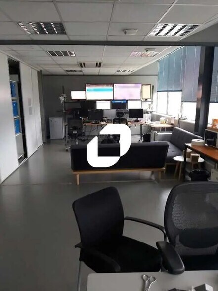 Bureau dans Bruges à vendre - Photo de l’immeuble – Image 2 sur 12