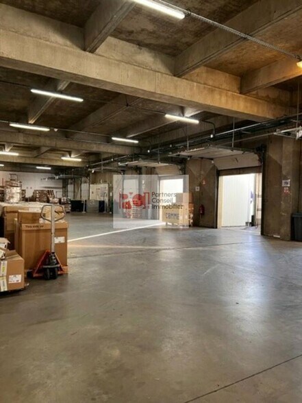 Industriel/Logistique dans Roquemaure à louer - Photo intérieure – Image 3 sur 3