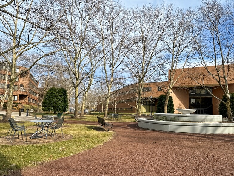 103 Carnegie Ctr, Princeton, NJ à louer - Photo intérieure – Image 2 sur 18