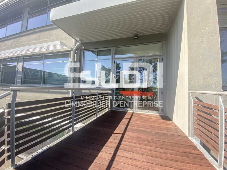 466 Rue Des Mercières, Rillieux-la-Pape à louer - Photo de l’immeuble – Image 3 sur 6
