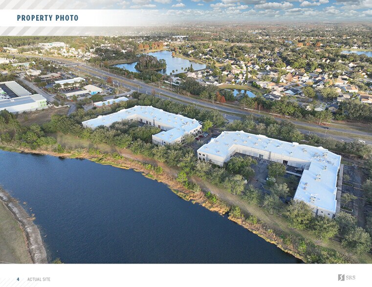 422 S Alafaya Trl, Orlando, FL à vendre - Photo de l’immeuble – Image 3 sur 7