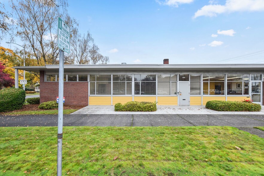 1554 Broadway St, Longview, WA à louer - Photo de l’immeuble – Image 2 sur 8