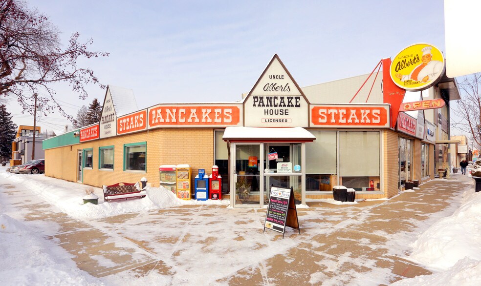 10604 124th St NW, Edmonton, AB à louer - Photo de l’immeuble – Image 1 sur 5