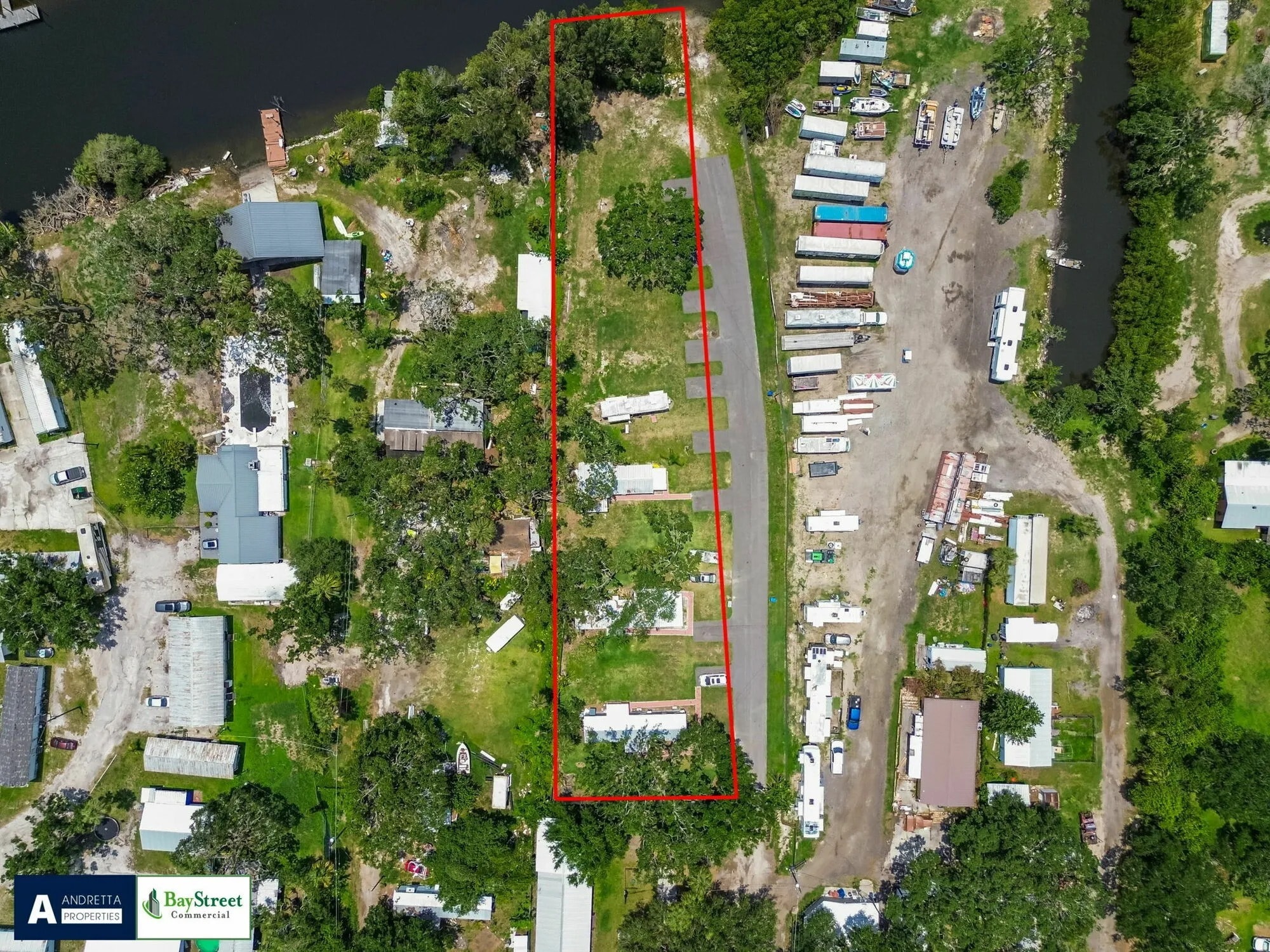 11224 Restwood Dr, Gibsonton, FL à vendre Photo principale– Image 1 sur 22