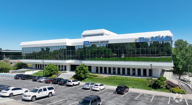 Plus de détails pour 9394 W Dodge Rd, Omaha, NE - Bureau à louer