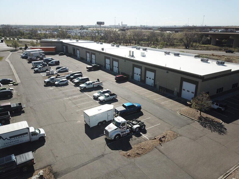 7205 Gilpin Way, Denver, CO à louer - Photo de l’immeuble – Image 2 sur 8