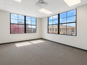 286-300 Main St, Hackensack, NJ à louer Photo intérieure– Image 2 sur 3