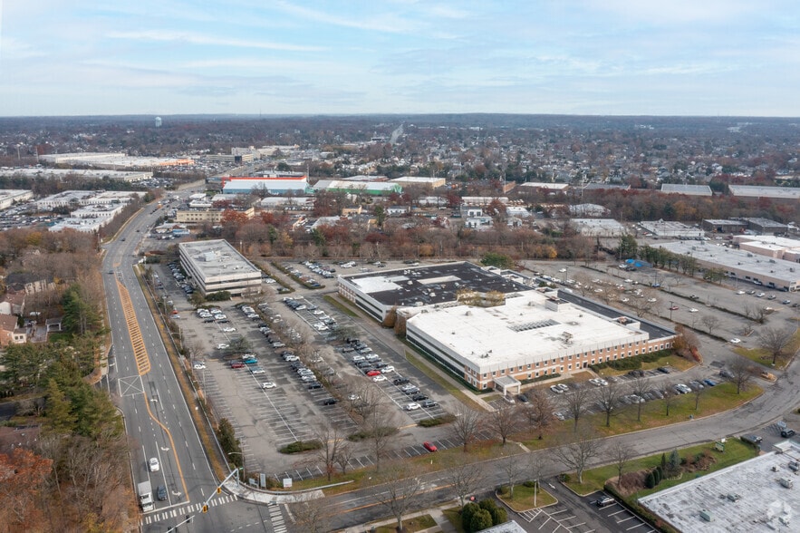 6900 Jericho Tpke, Syosset, NY à louer - Aérien – Image 3 sur 5