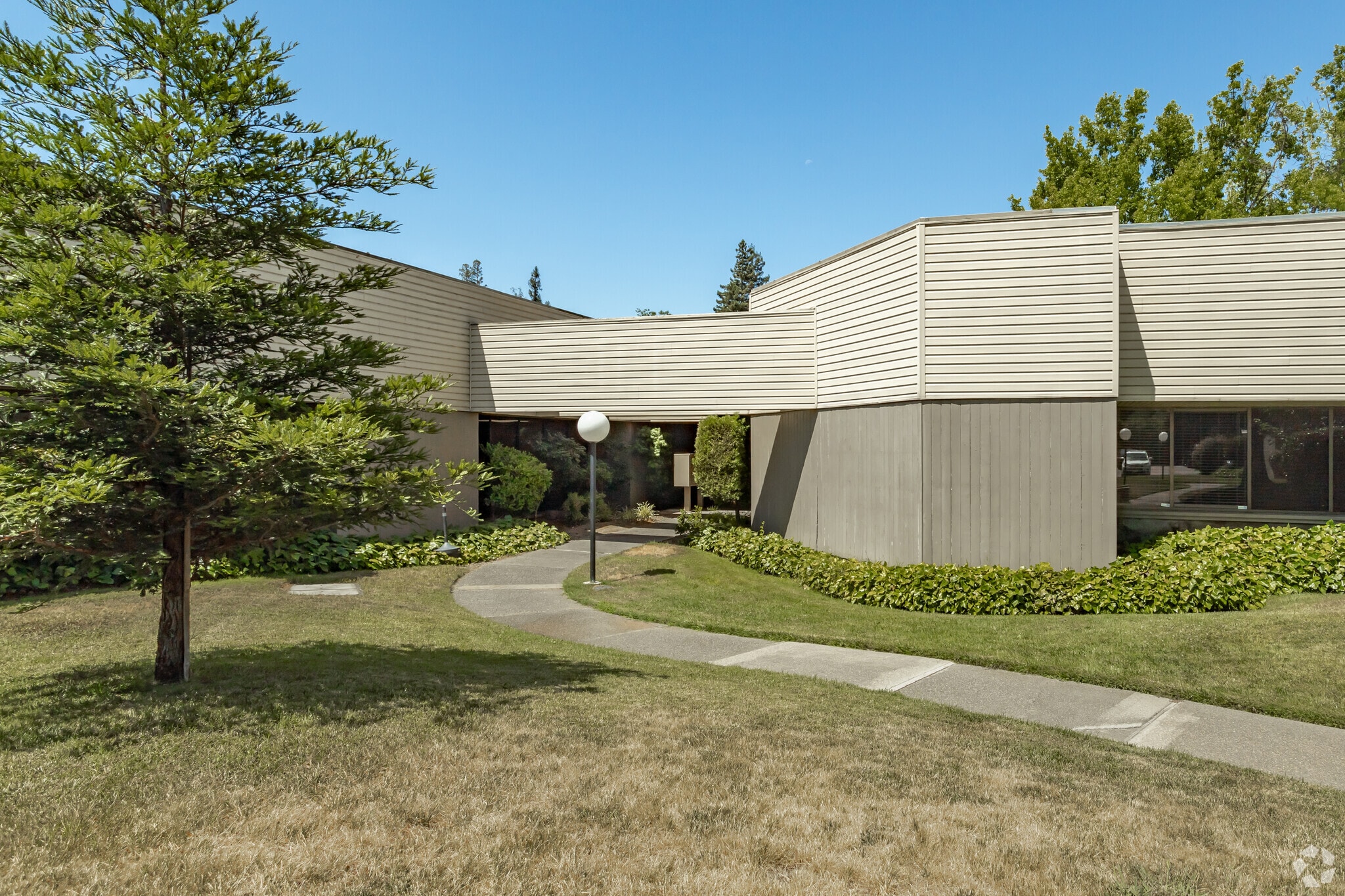 7844 Madison Ave, Fair Oaks, CA à vendre Photo principale– Image 1 sur 5