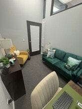 12030 Bandera Rd, Helotes, TX à louer Photo intérieure– Image 2 sur 5