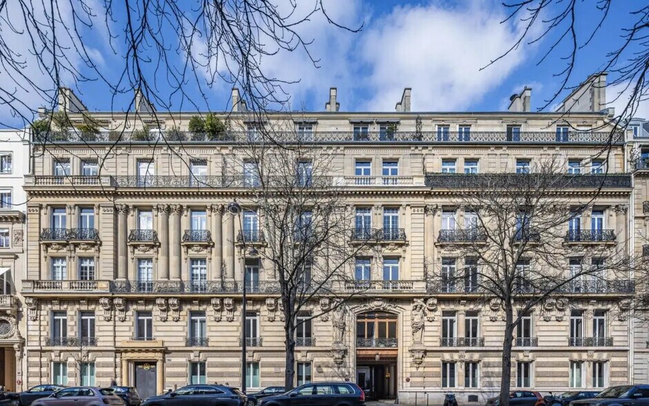 Bureau dans Paris à louer - Photo de l’immeuble – Image 2 sur 11