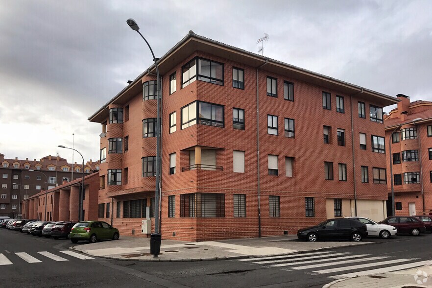 Calle Alfredo Abella, 1, Ávila, Ávila à vendre - Photo de l’immeuble – Image 2 sur 2